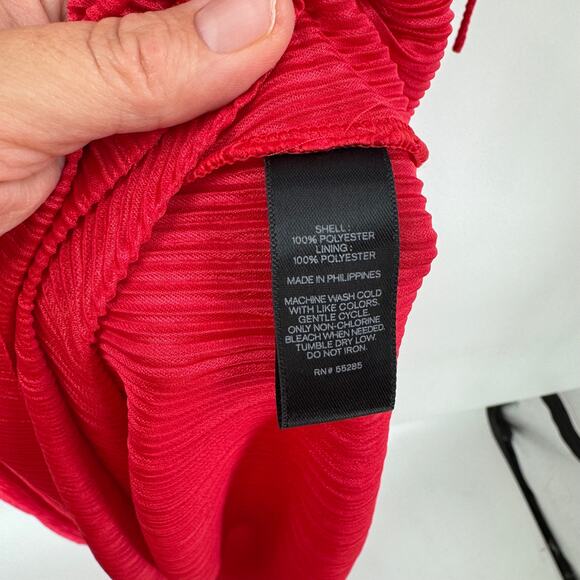 Express Red Pleated Cold Shoulder Midi Dress Ruffle Trim Spaghetti Strap Size XS - Picture 4 of 5